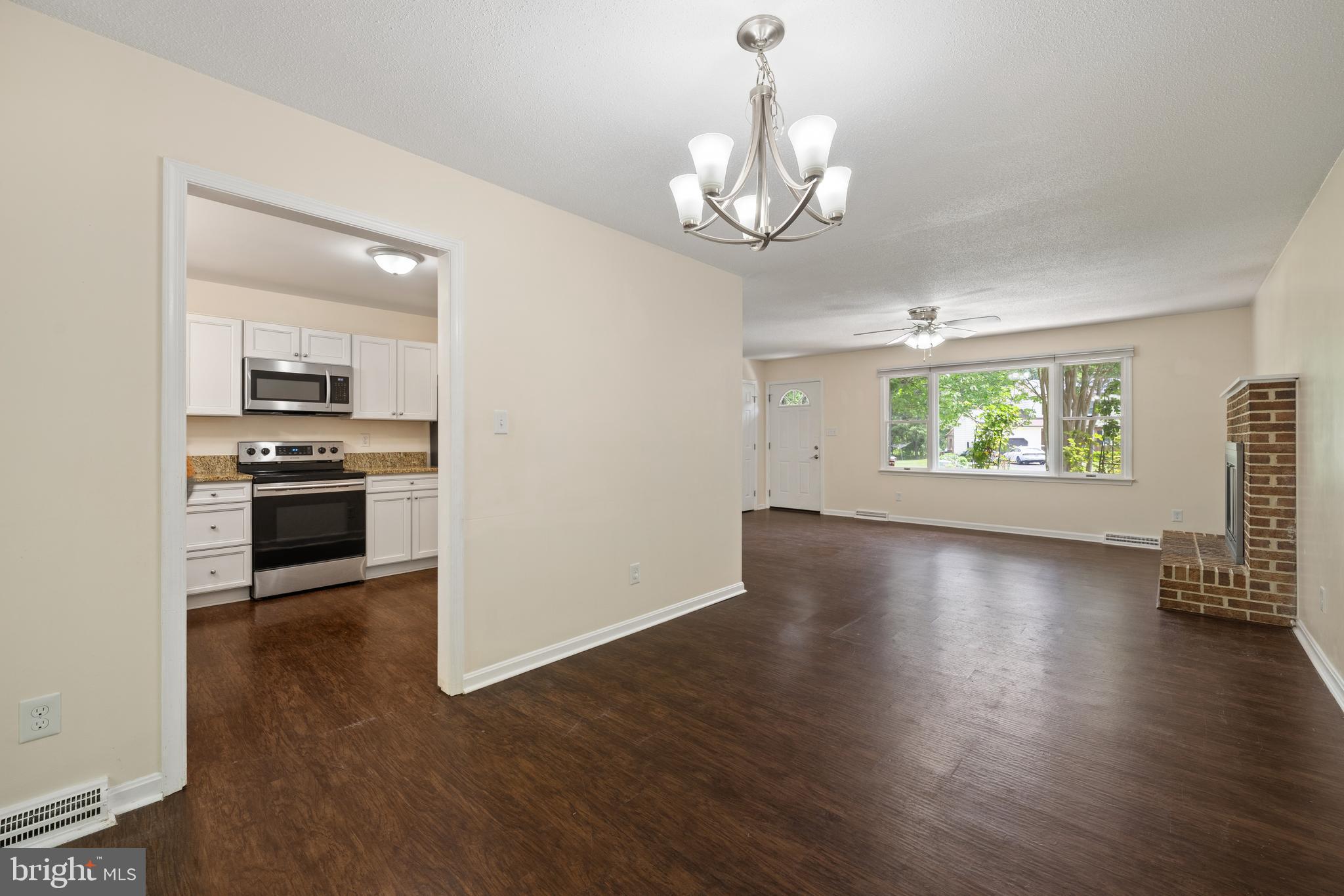 CEDAR COVE - Residential