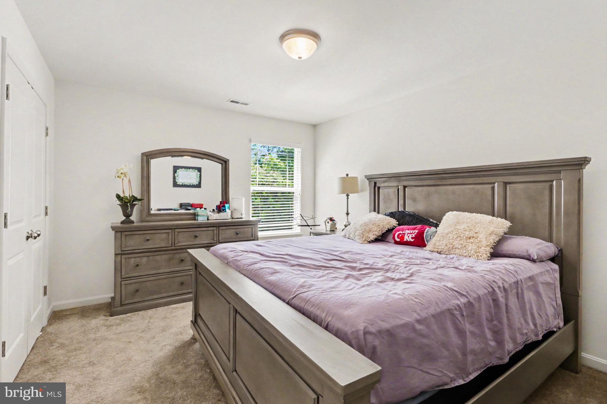 CROSBY COURT - Residential