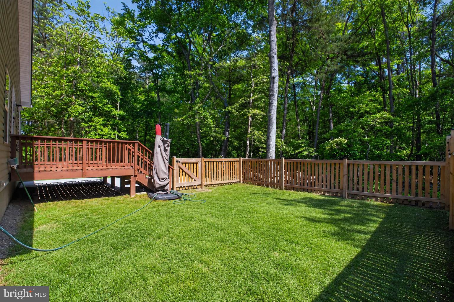 COLONIAL BEACH - Residential