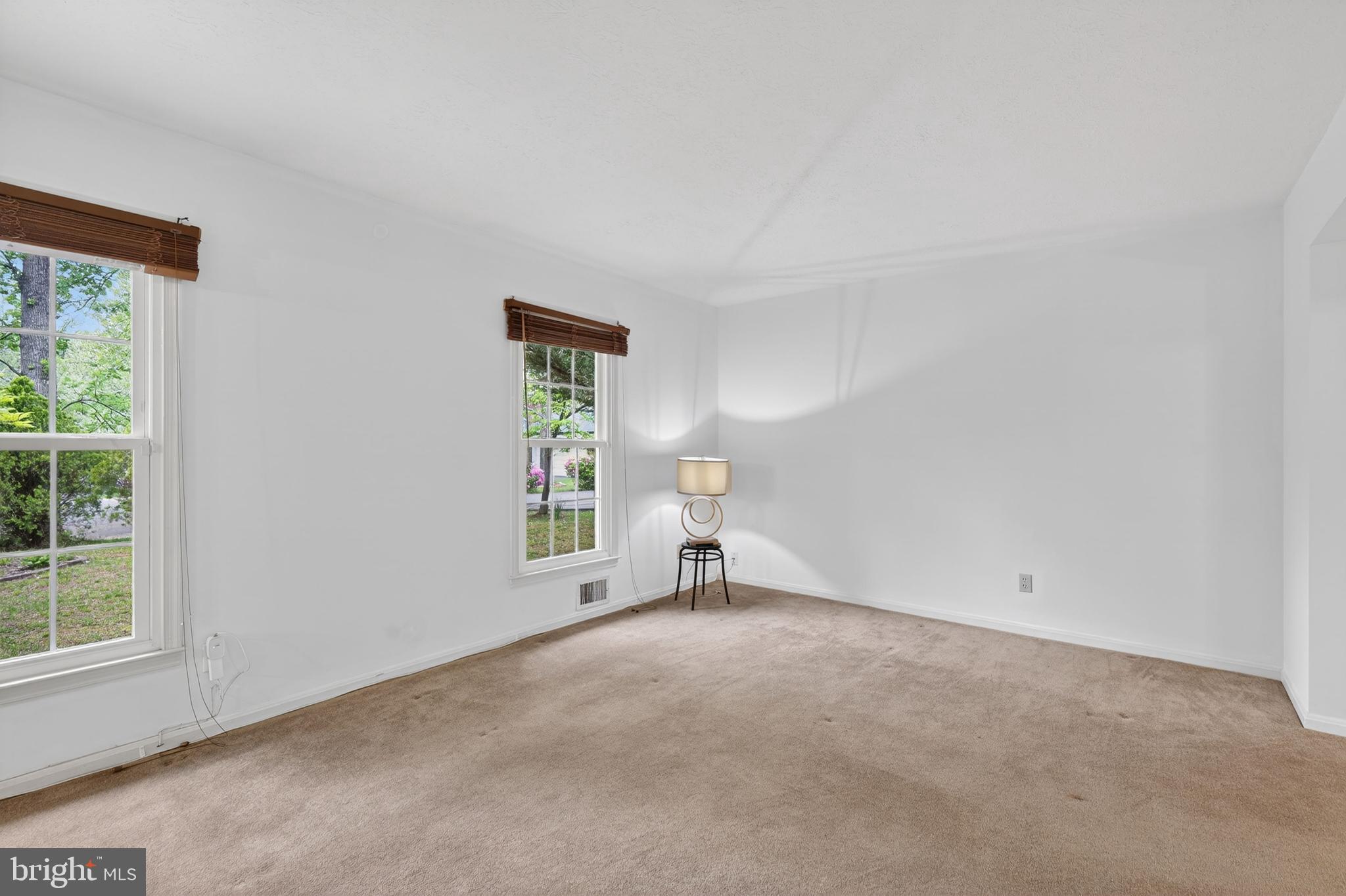 SNOWDENS MILL - Residential