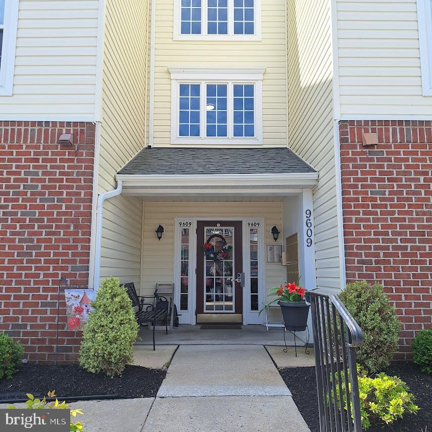 PERRY HALL FARMS GARDEN CONDOS - Residential