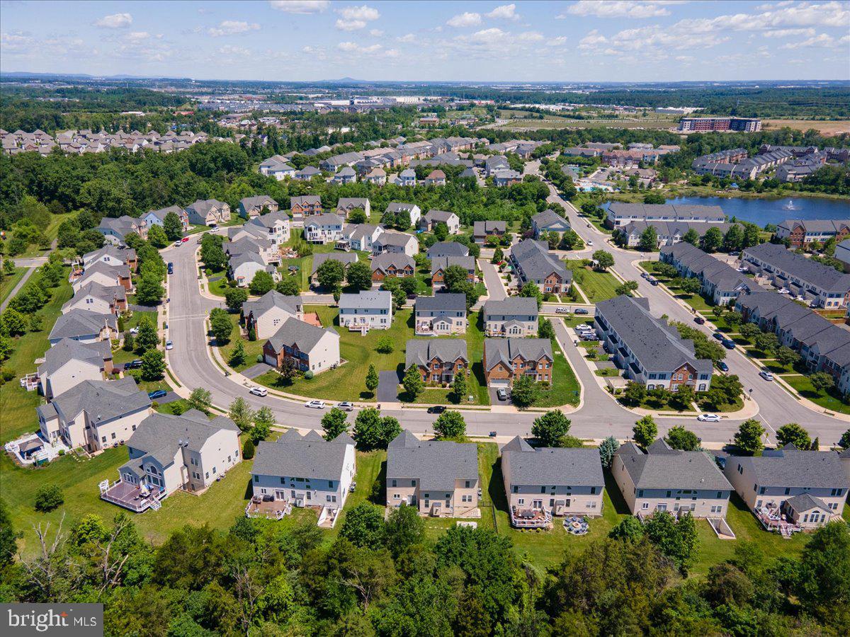 AVONLEA - Residential