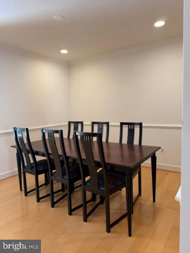 MERRY OAKS - Residential