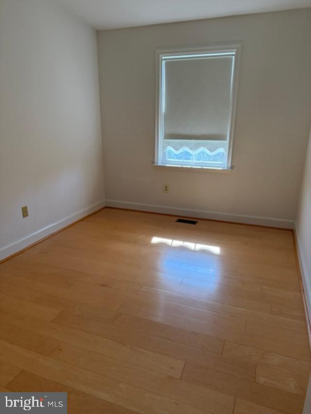 MERRY OAKS - Residential