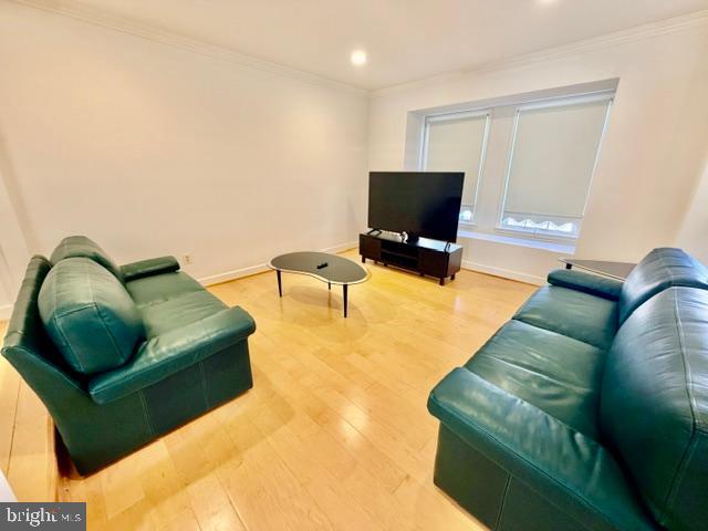 MERRY OAKS - Residential