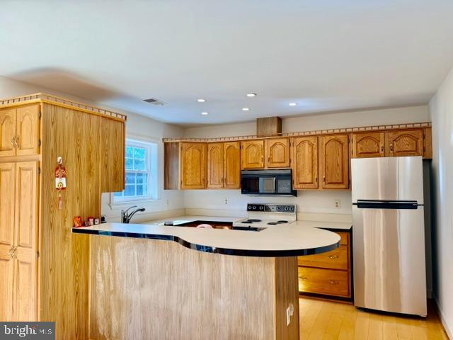 MERRY OAKS - Residential