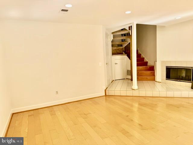 MERRY OAKS - Residential