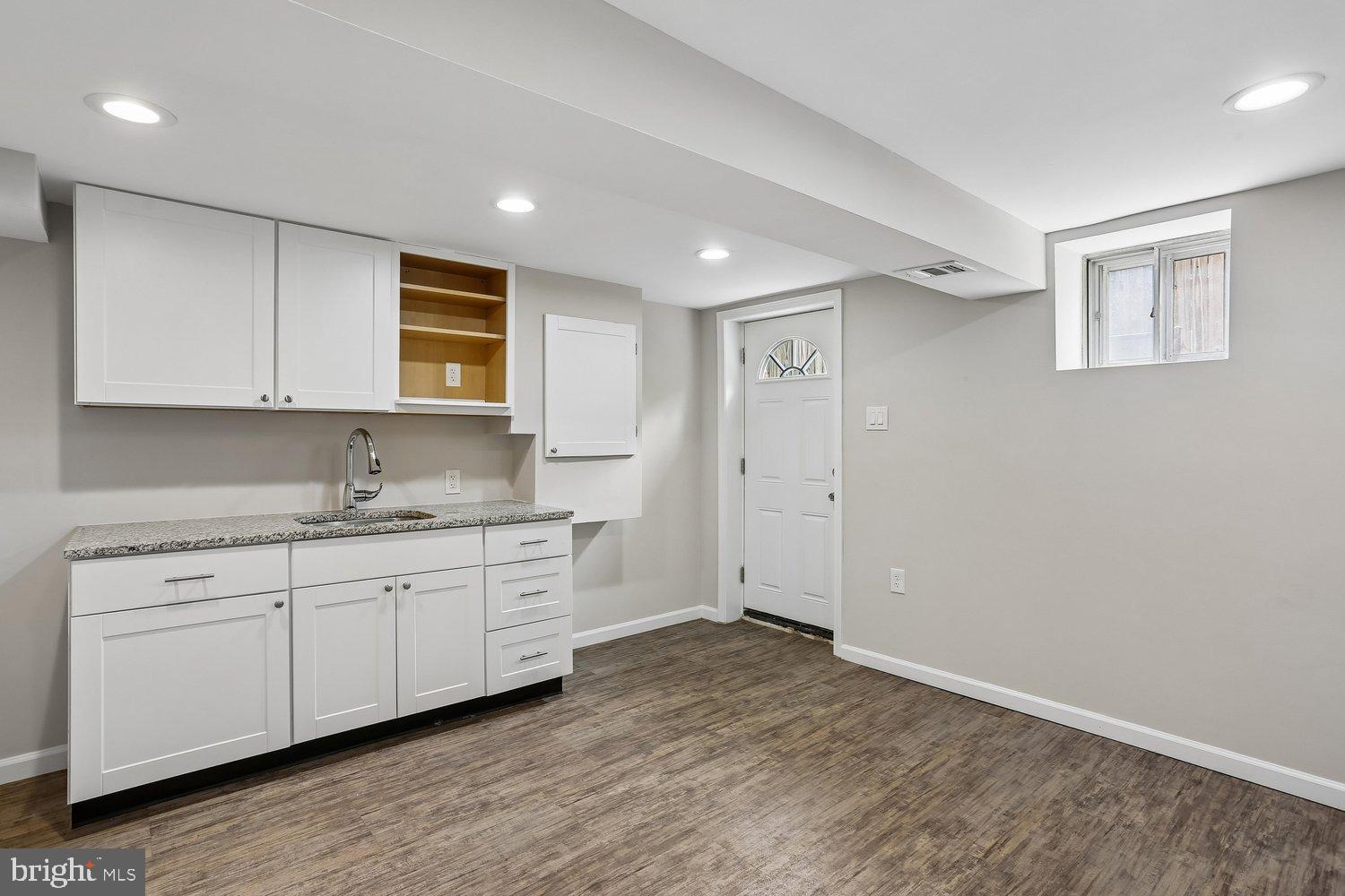 KEMP MILL - Residential