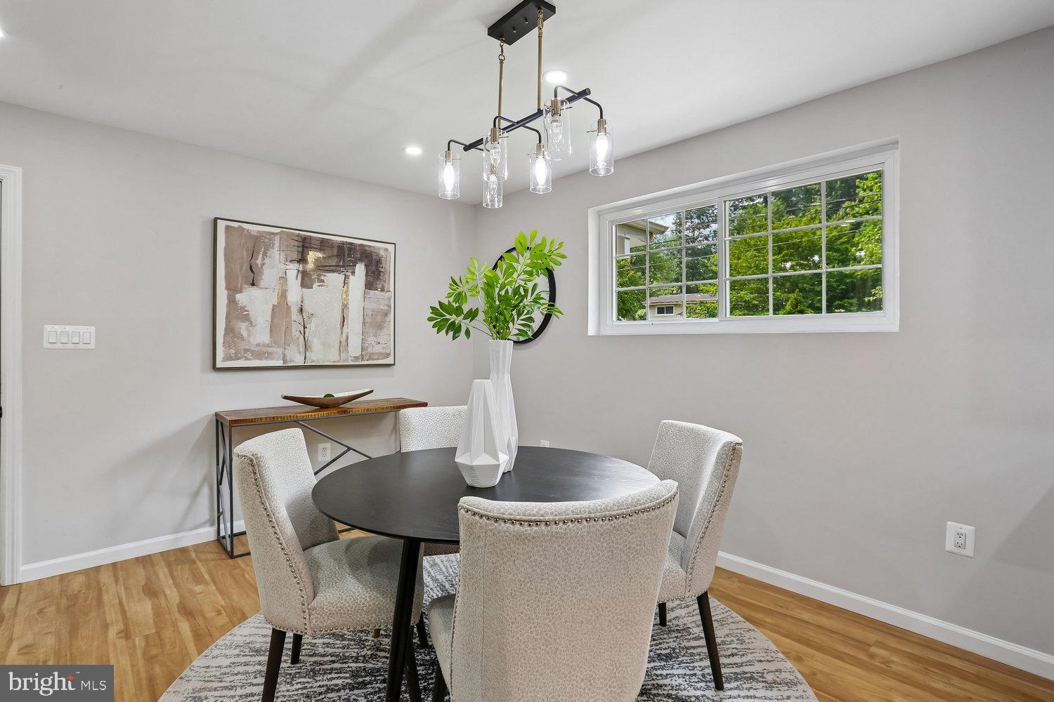 KEMP MILL - Residential