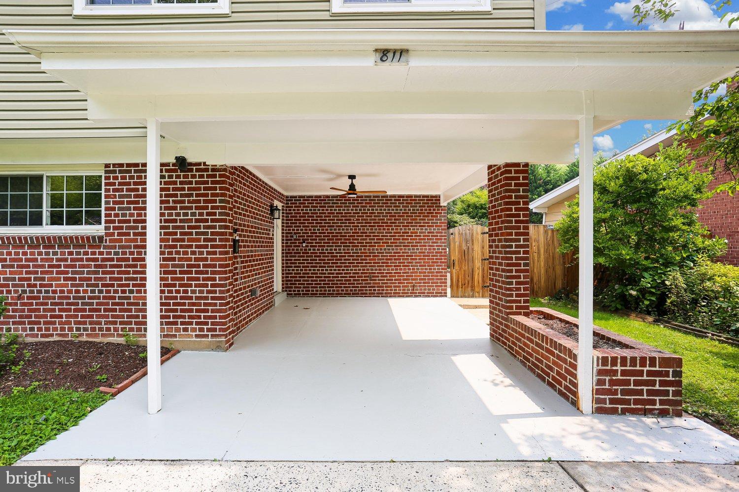 KEMP MILL - Residential