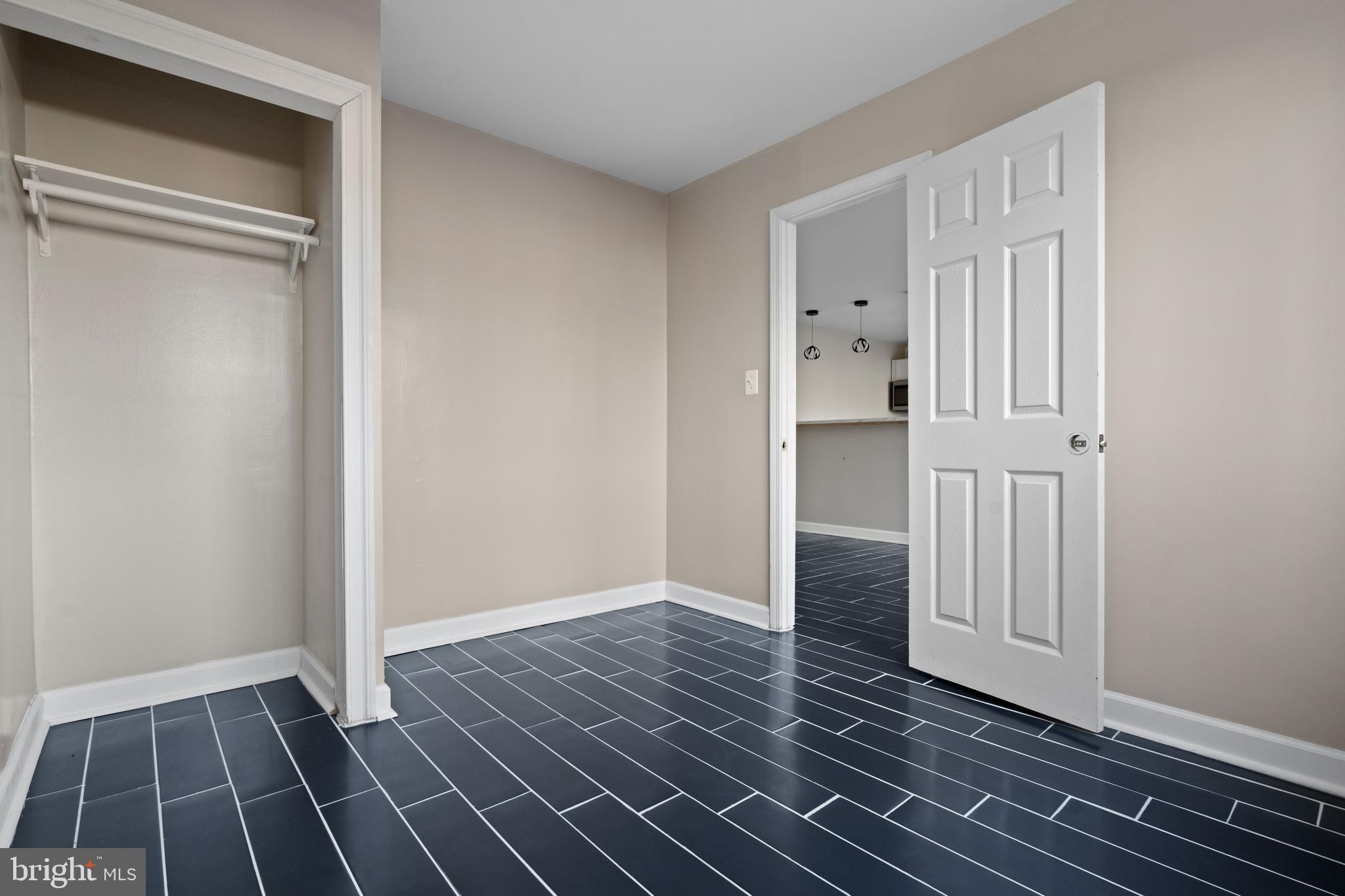 HERITAGE WOODS NORTH - Residential