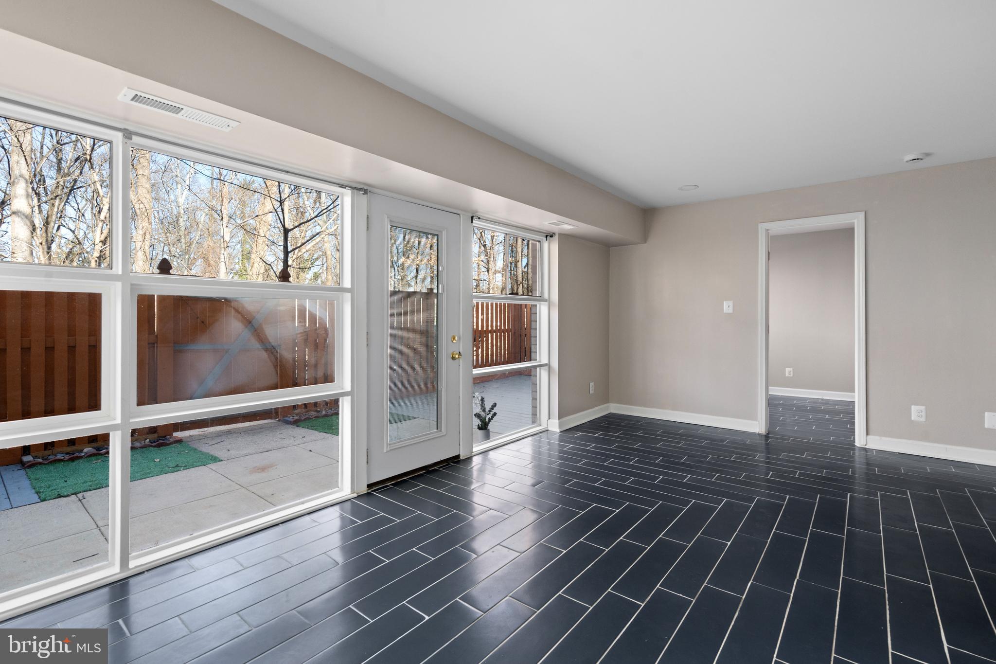 HERITAGE WOODS NORTH - Residential