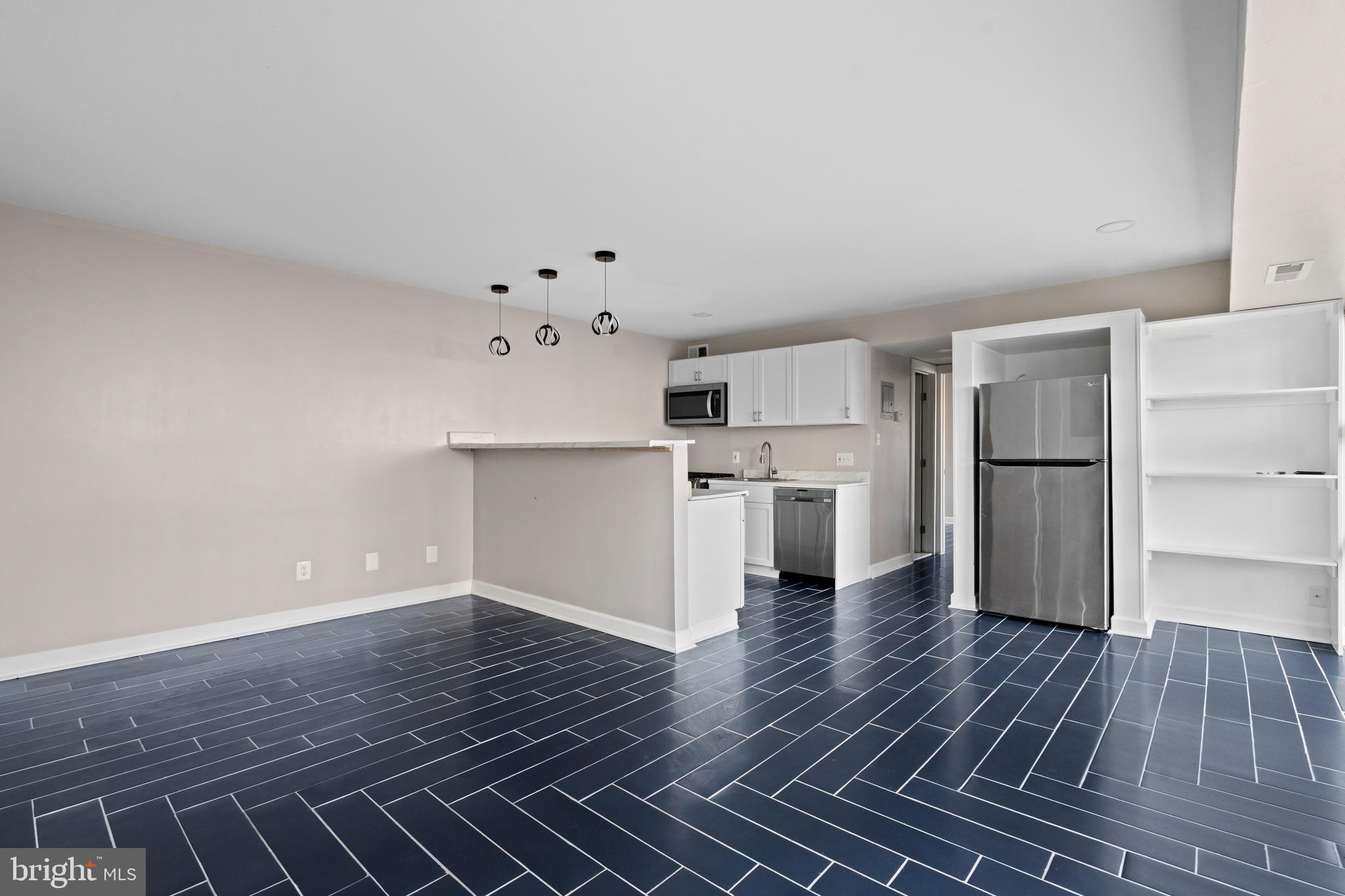 HERITAGE WOODS NORTH - Residential
