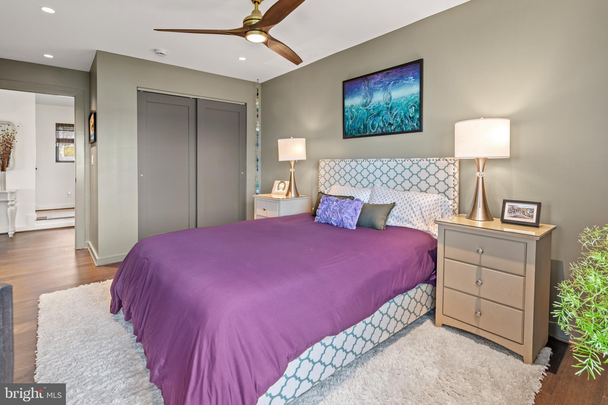 HOLLY NECK - Residential