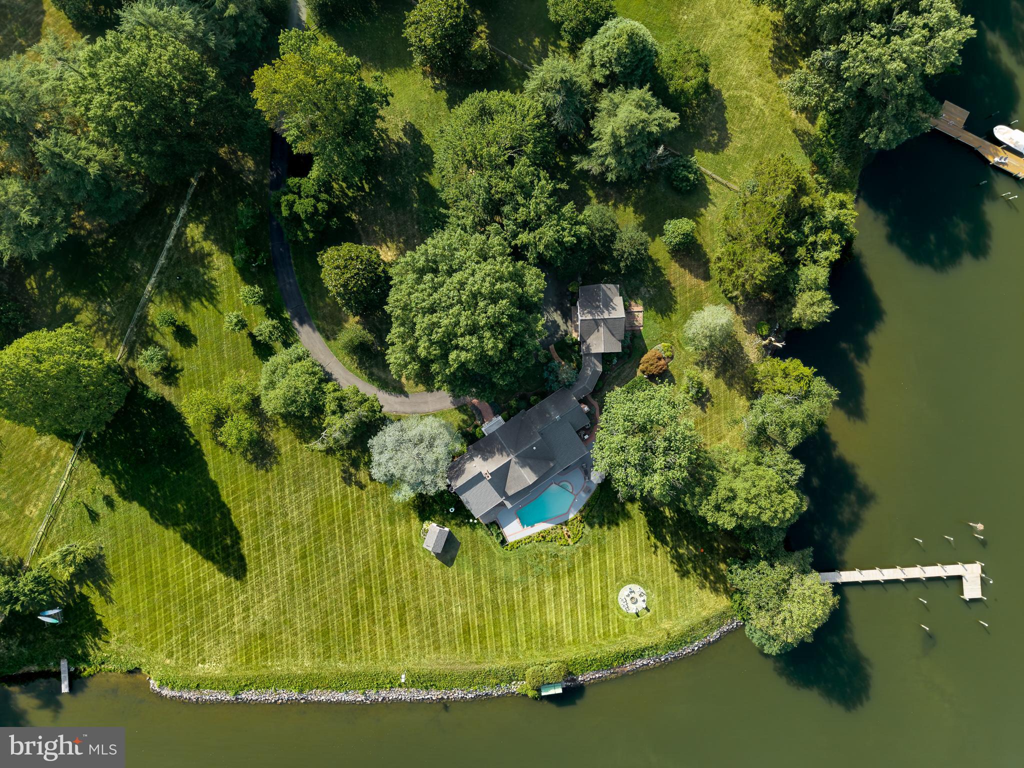 BAILDON - Residential
