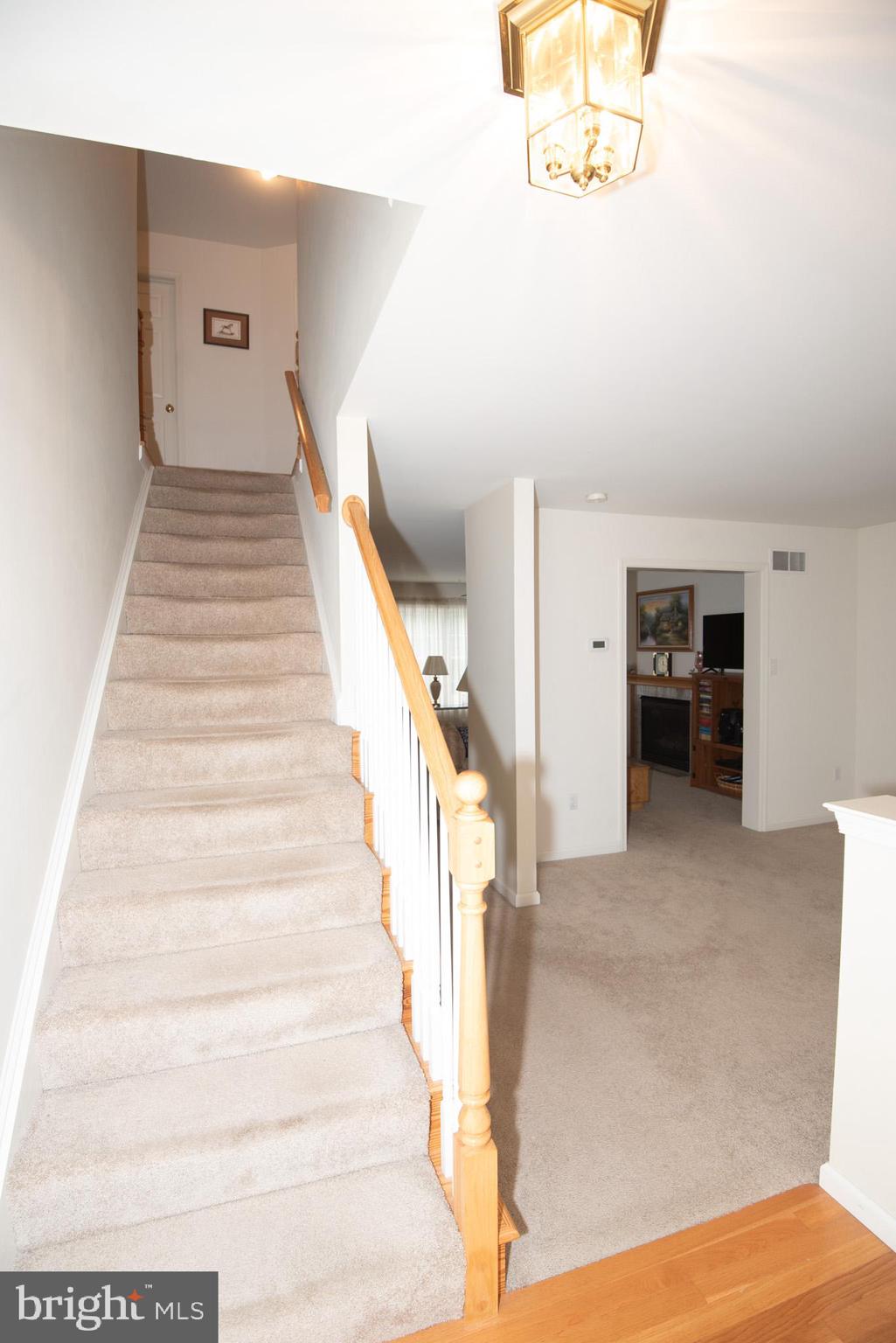 WINDSOR MANOR - Residential