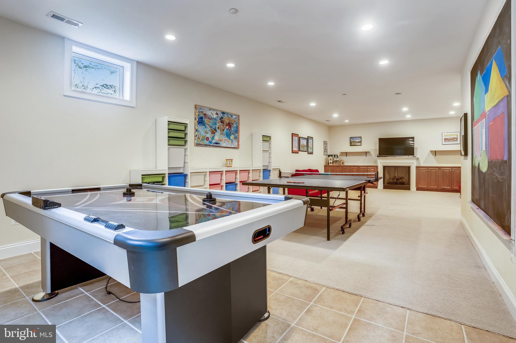 ALTA VISTA TERRACE - Residential