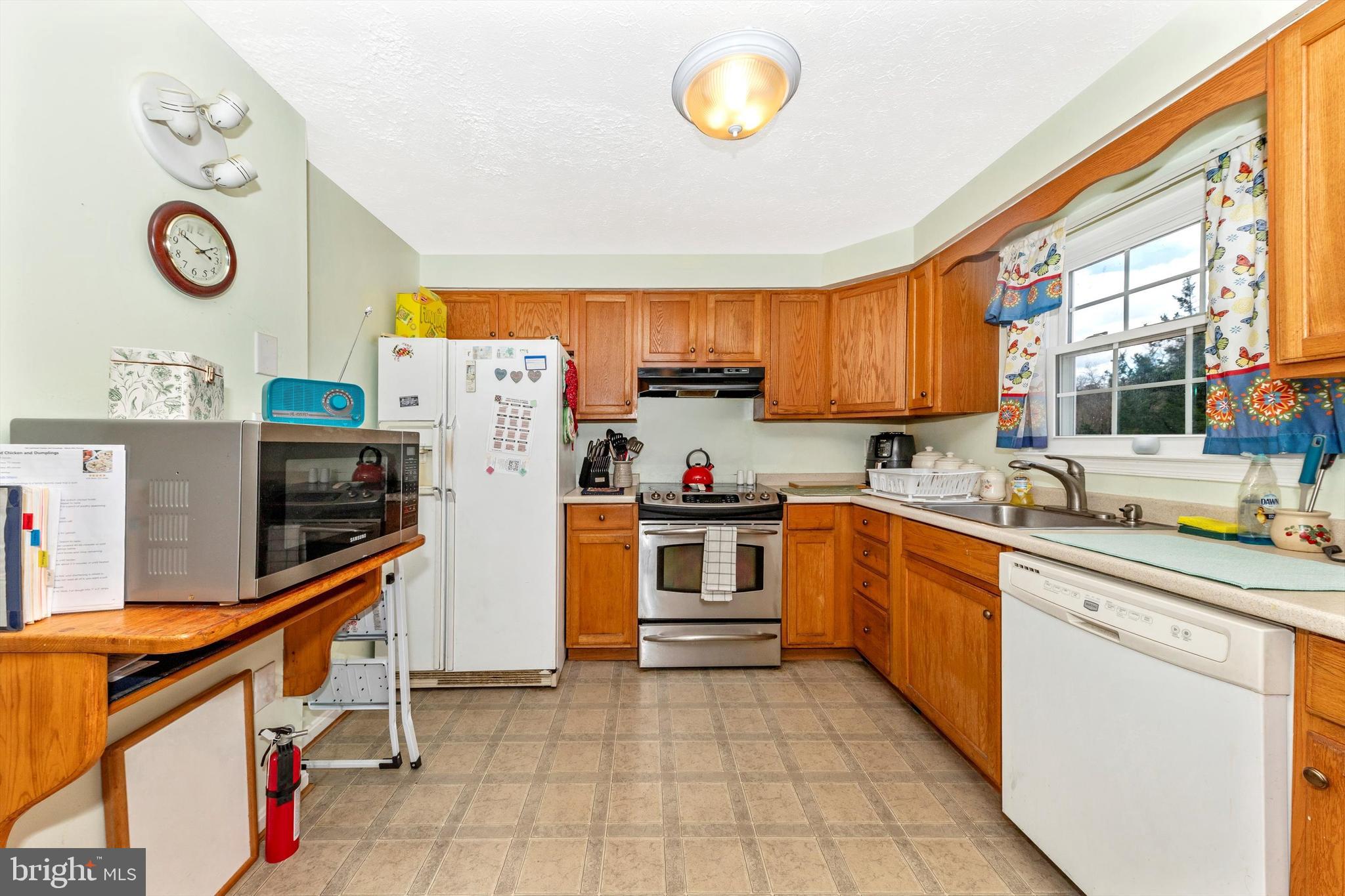 FREDERICKTOWNE VILLAGE - Residential
