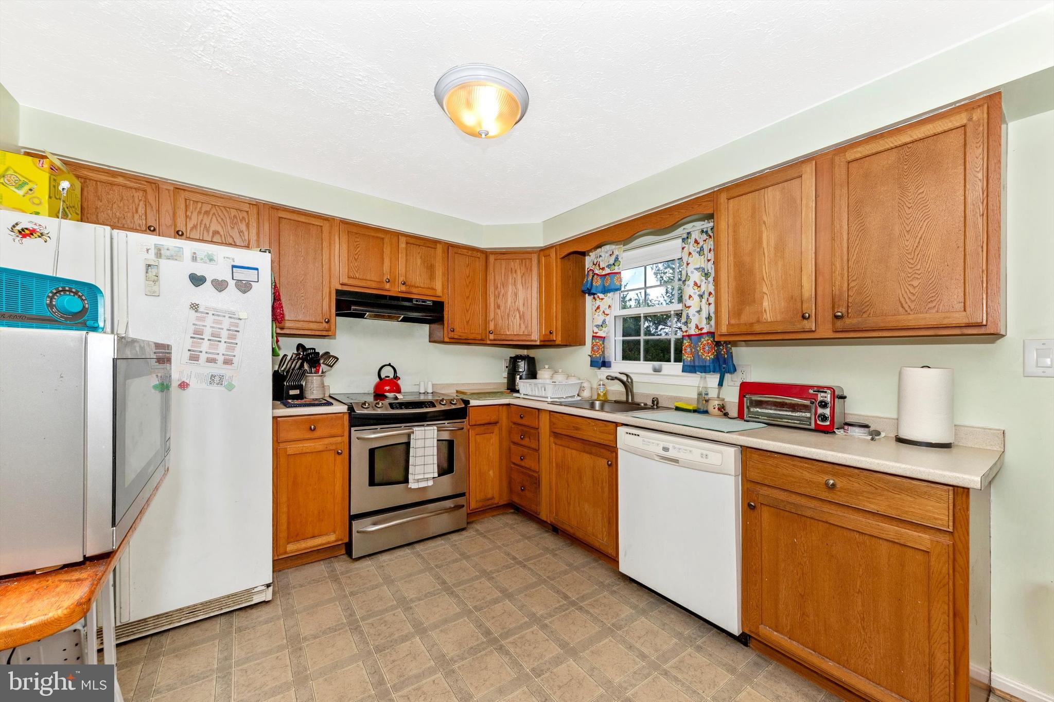 FREDERICKTOWNE VILLAGE - Residential