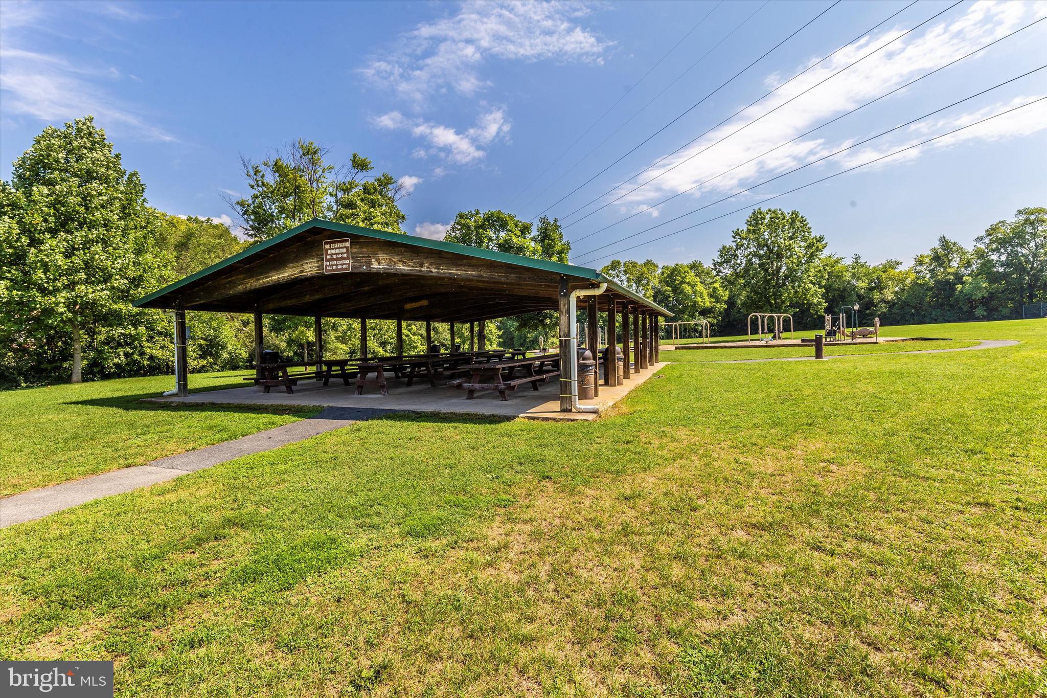 FREDERICKTOWNE VILLAGE - Residential