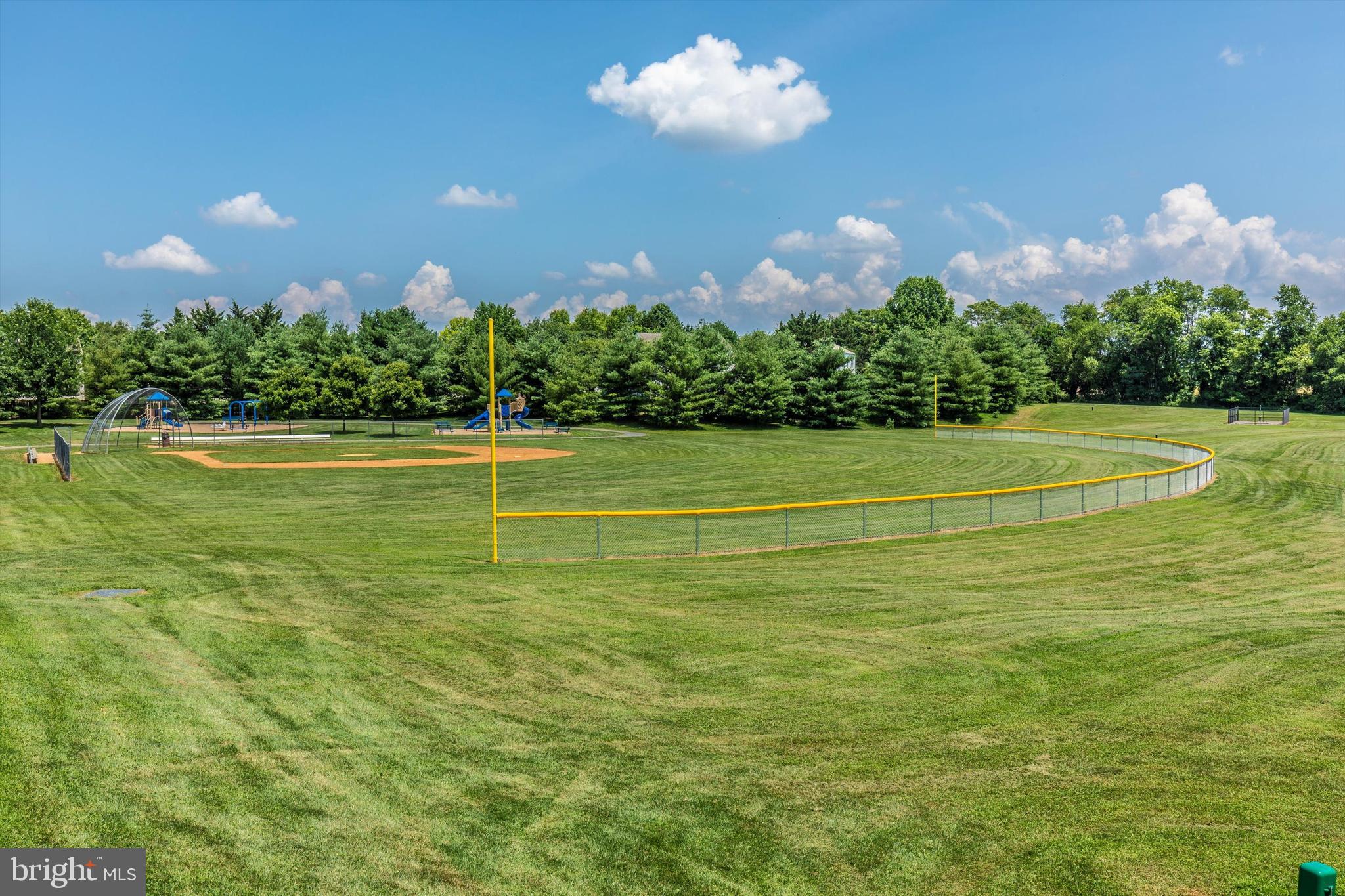 FREDERICKTOWNE VILLAGE - Residential