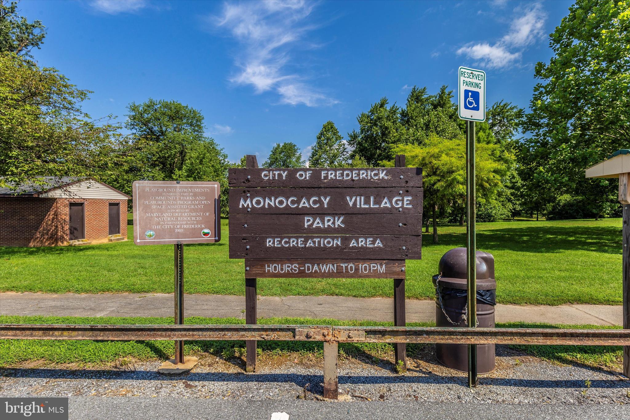 FREDERICKTOWNE VILLAGE - Residential