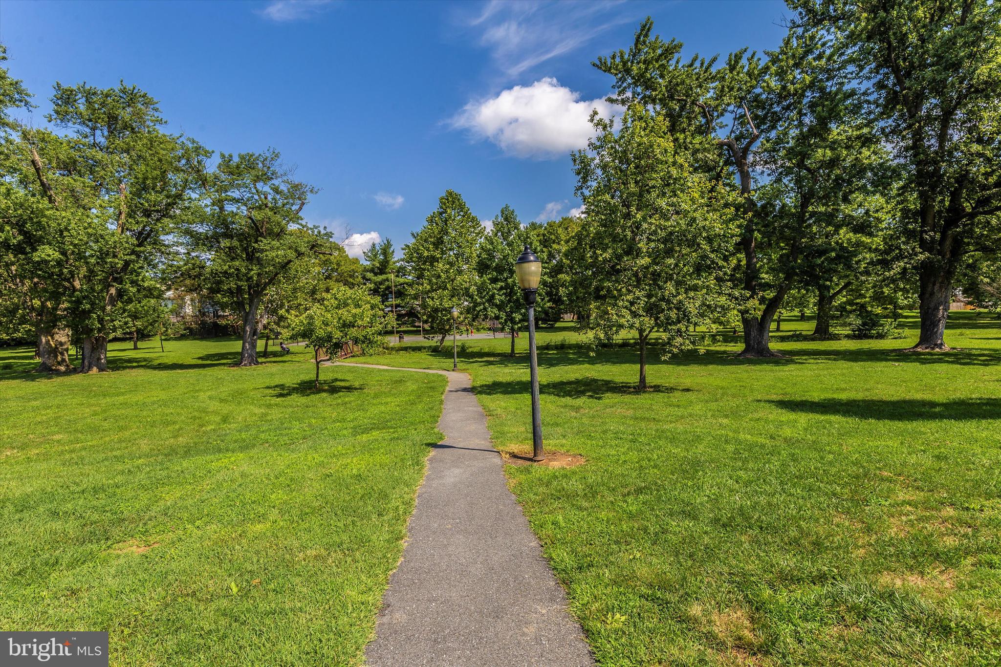 FREDERICKTOWNE VILLAGE - Residential