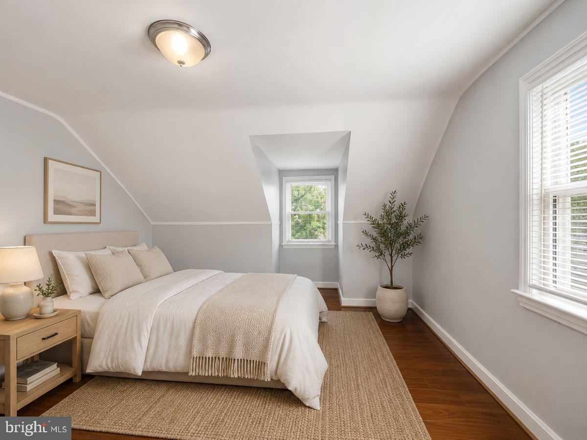ROCKCREST - Residential