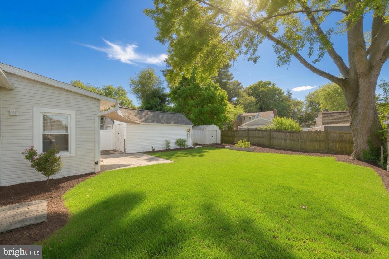 ROCKCREST - Residential