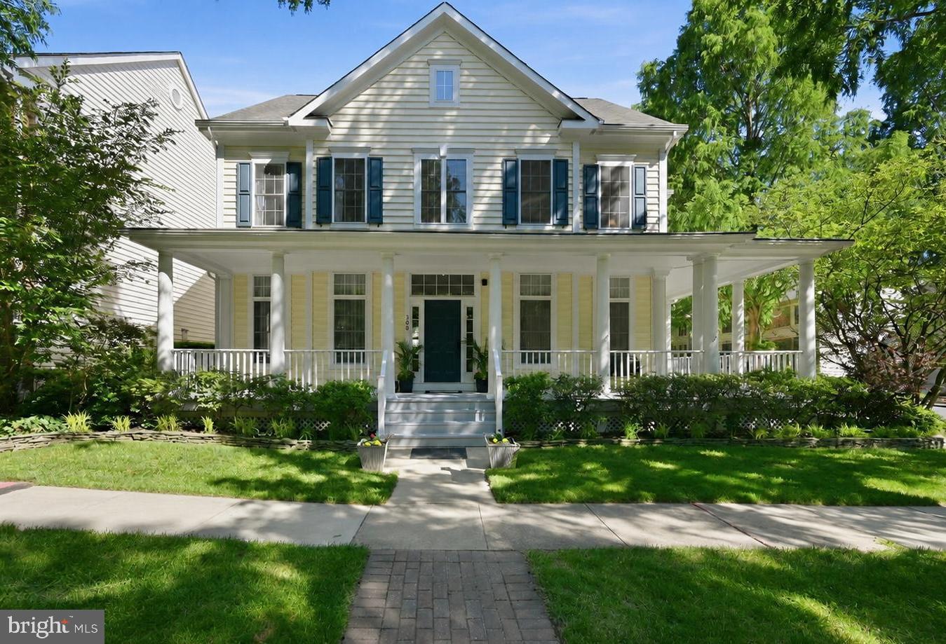 KING FARM WATKINS POND - Residential