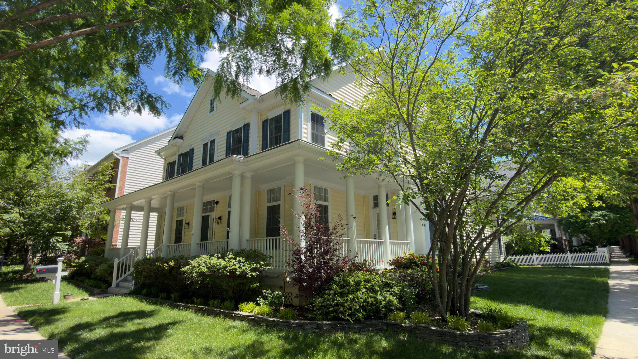 KING FARM WATKINS POND - Residential