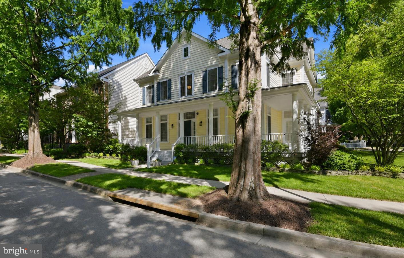 KING FARM WATKINS POND - Residential