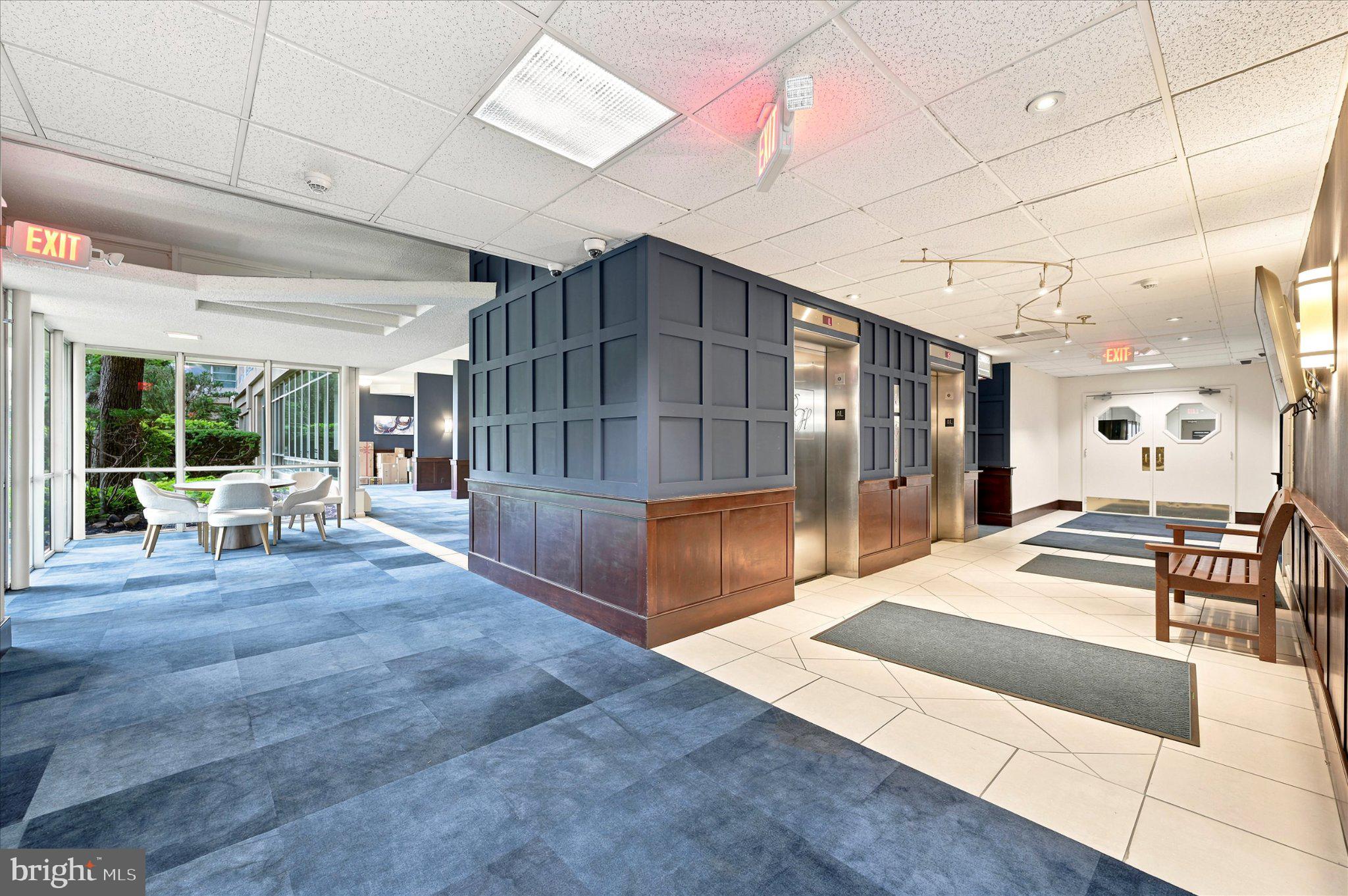 RADNOR HOUSE - Residential