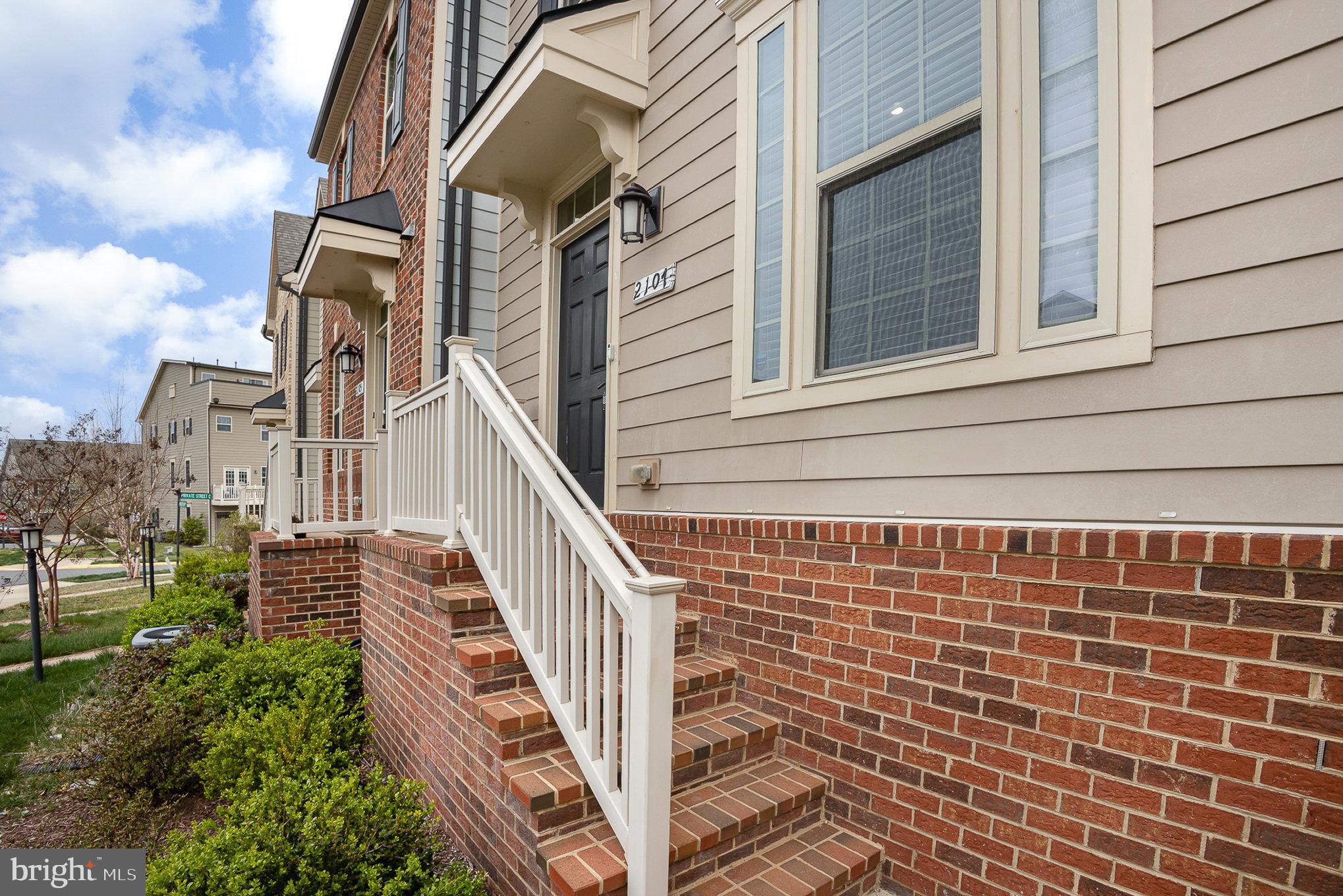 POTOMAC SHORES - Residential