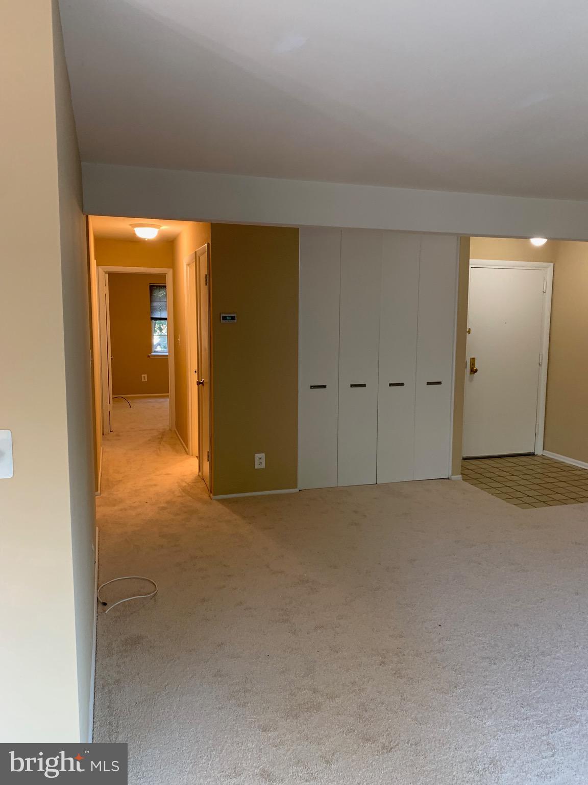 HICKORY HILLS CONDOMINIUMS - Residential Lease