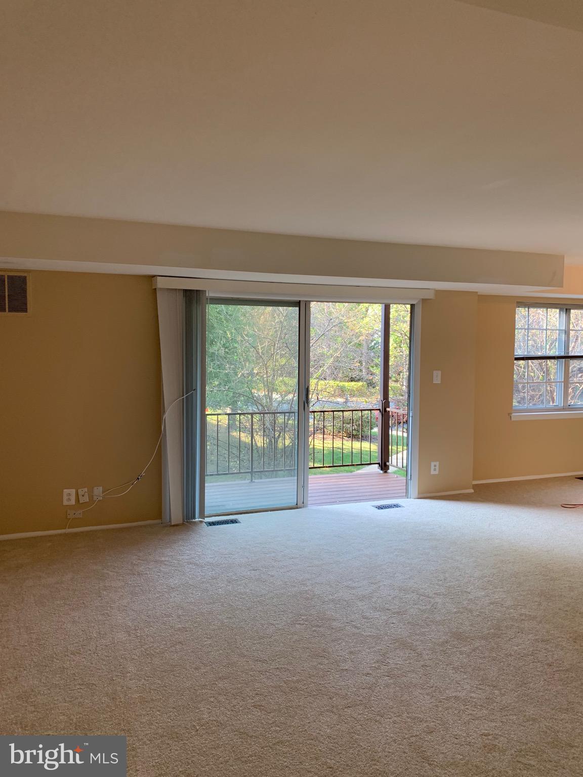 HICKORY HILLS CONDOMINIUMS - Residential Lease