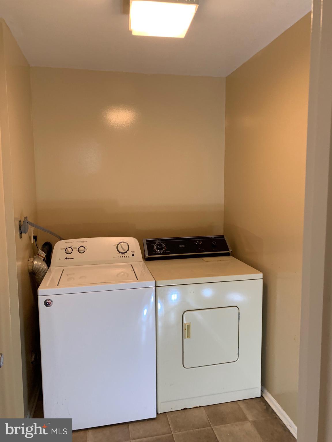 HICKORY HILLS CONDOMINIUMS - Residential Lease