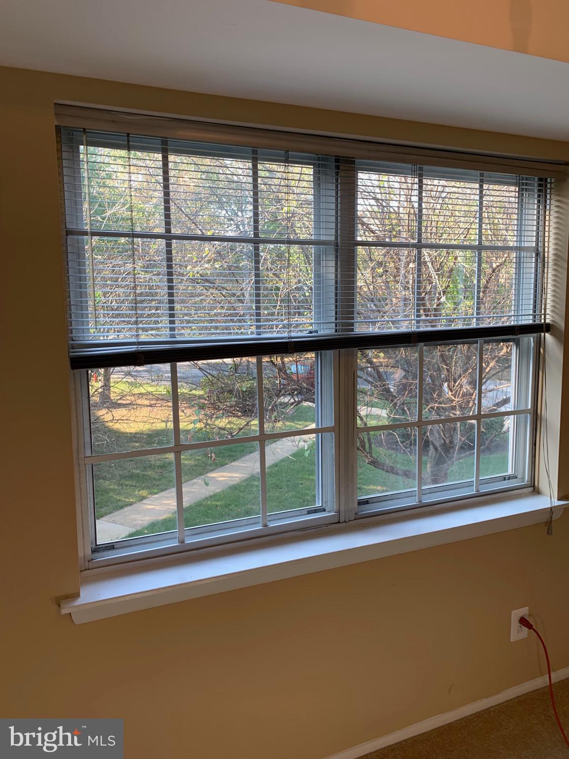 HICKORY HILLS CONDOMINIUMS - Residential Lease