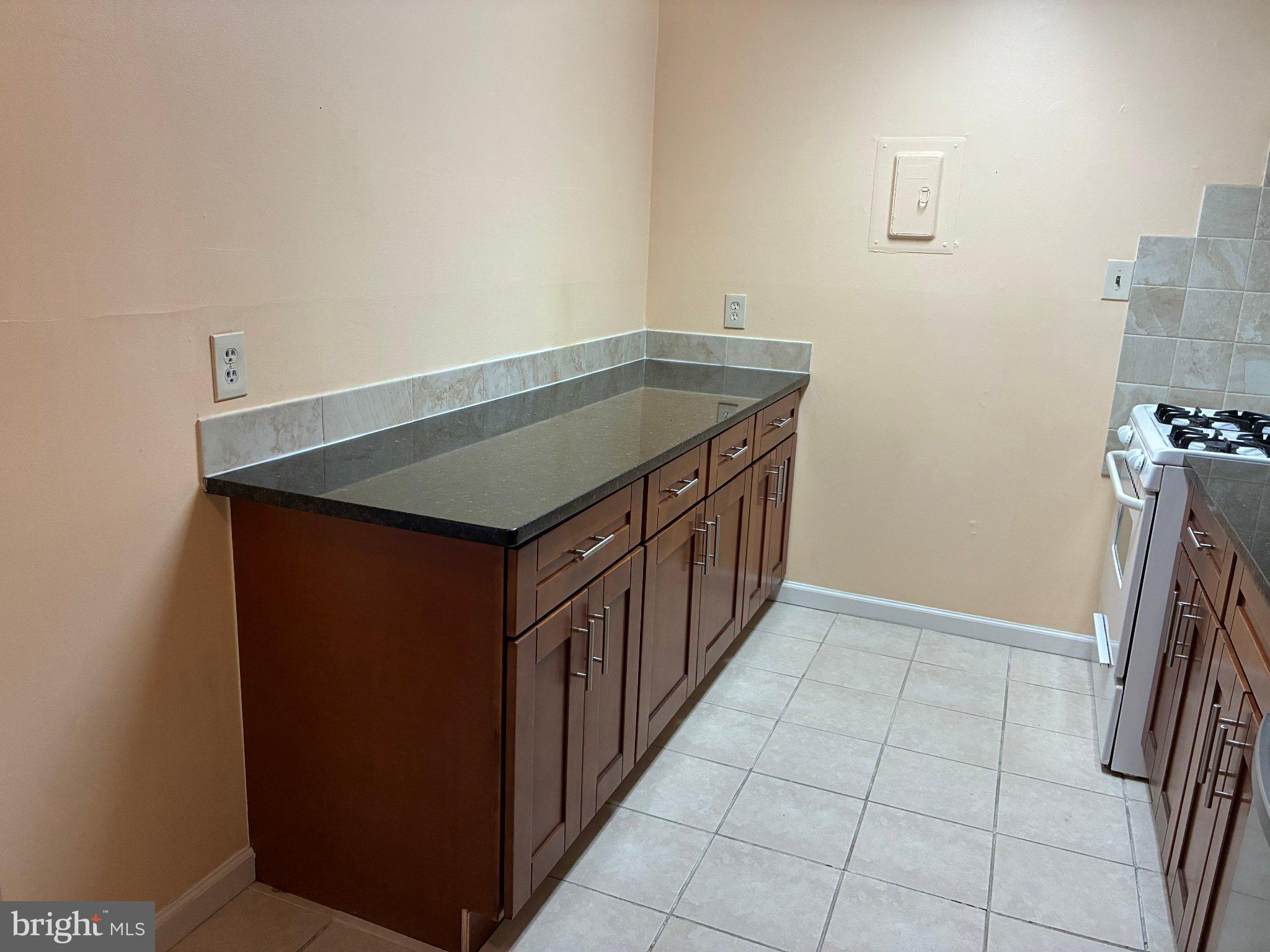 WALNUT GROVE - Residential