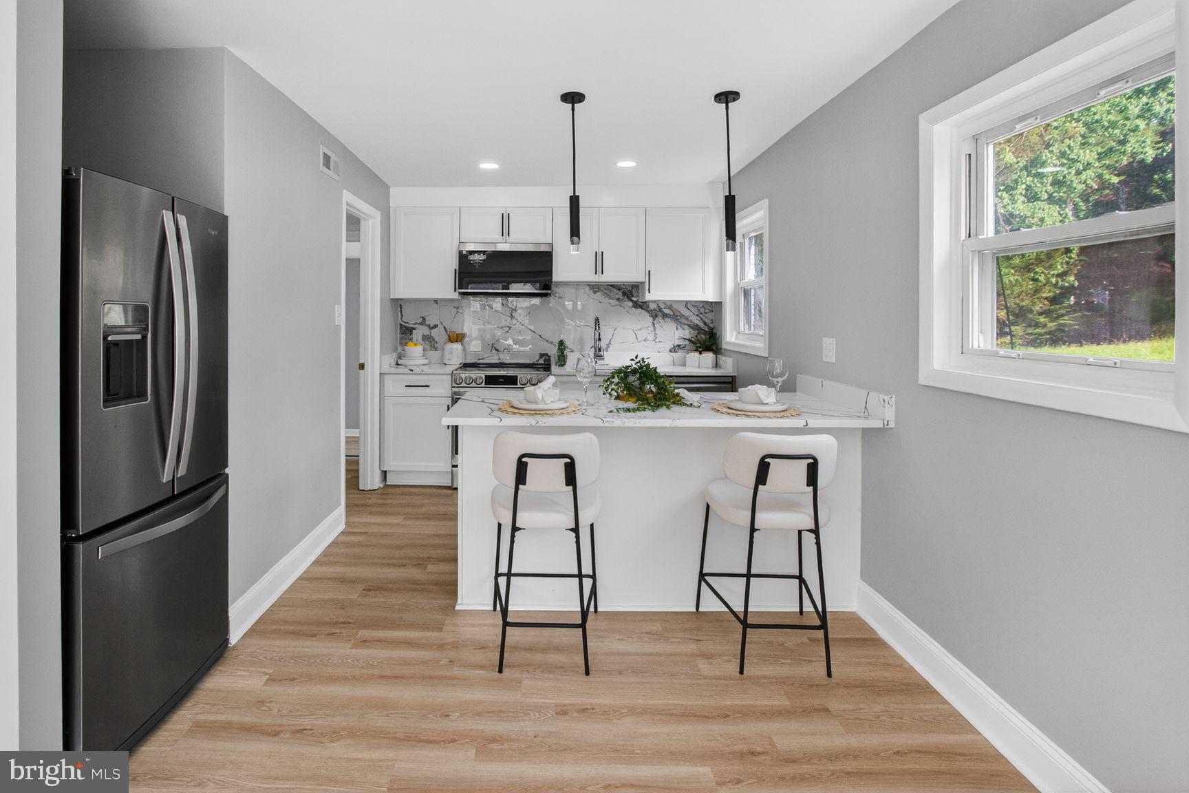 GLENMONT HILLS - Residential