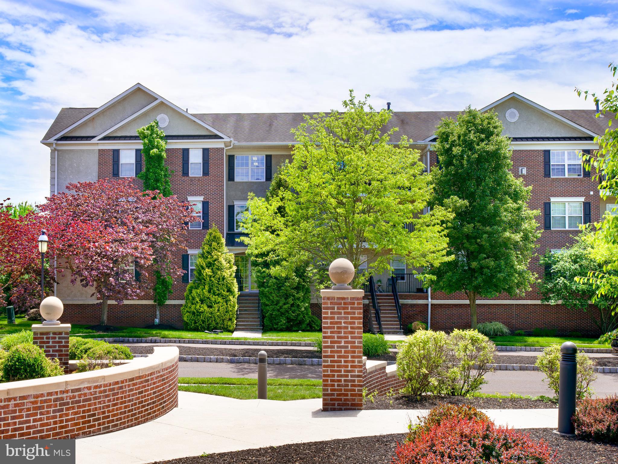 BILTMORE ESTATES - Residential