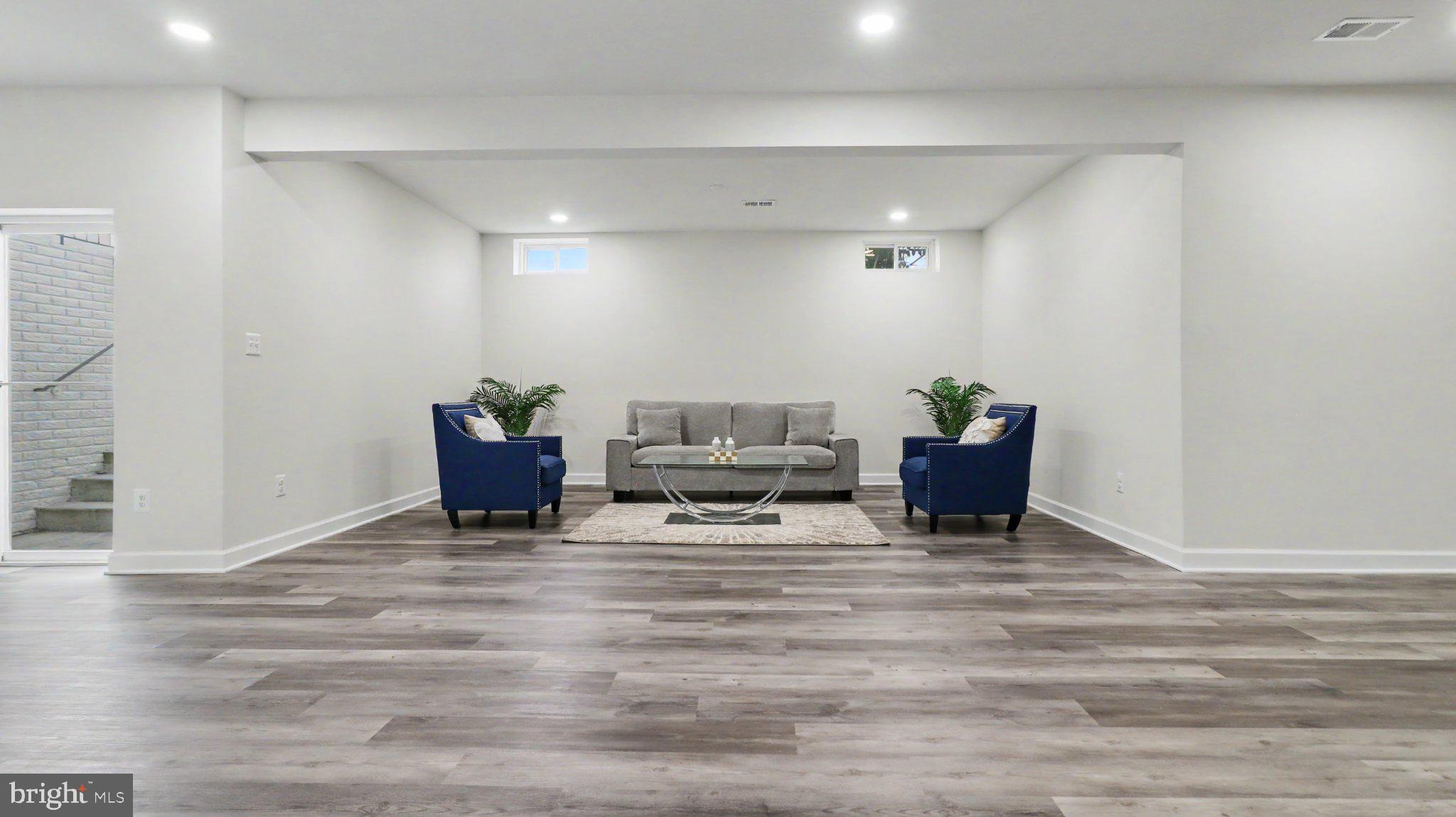 MELODY FARM - Residential