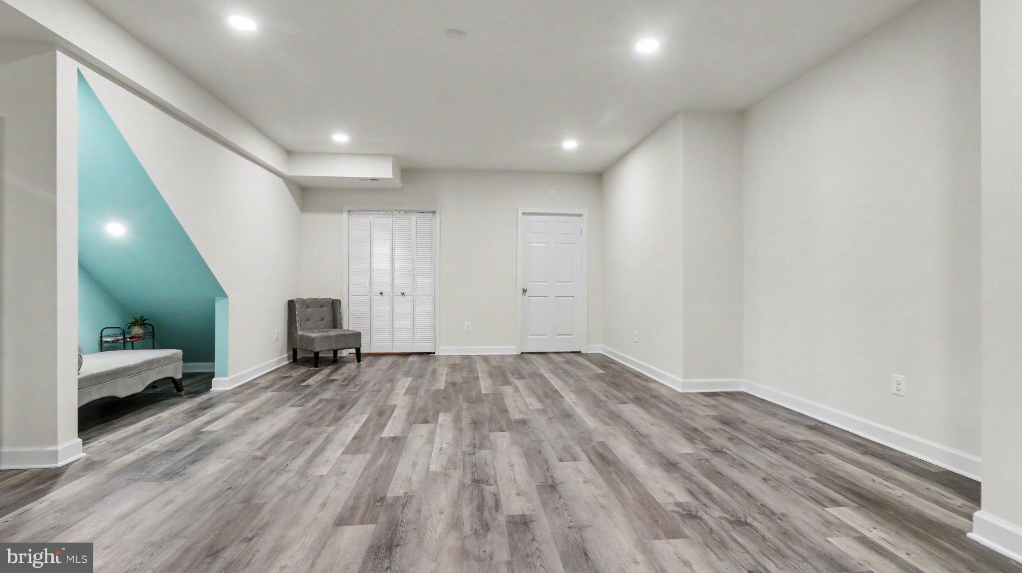MELODY FARM - Residential
