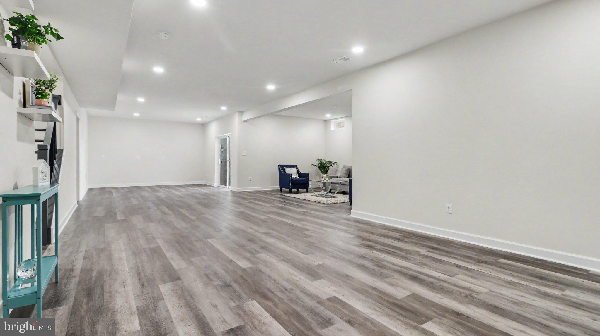 MELODY FARM - Residential