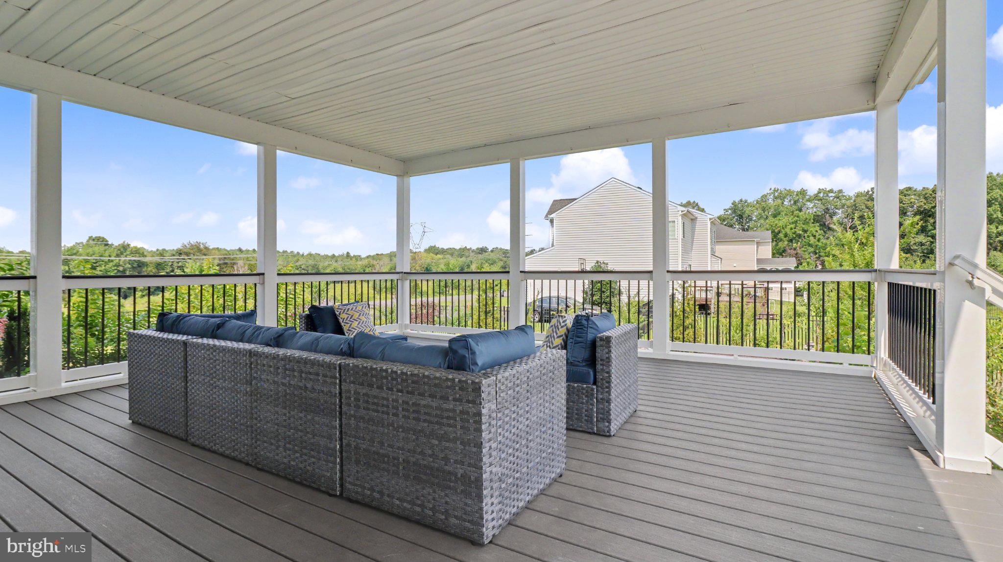 MELODY FARM - Residential