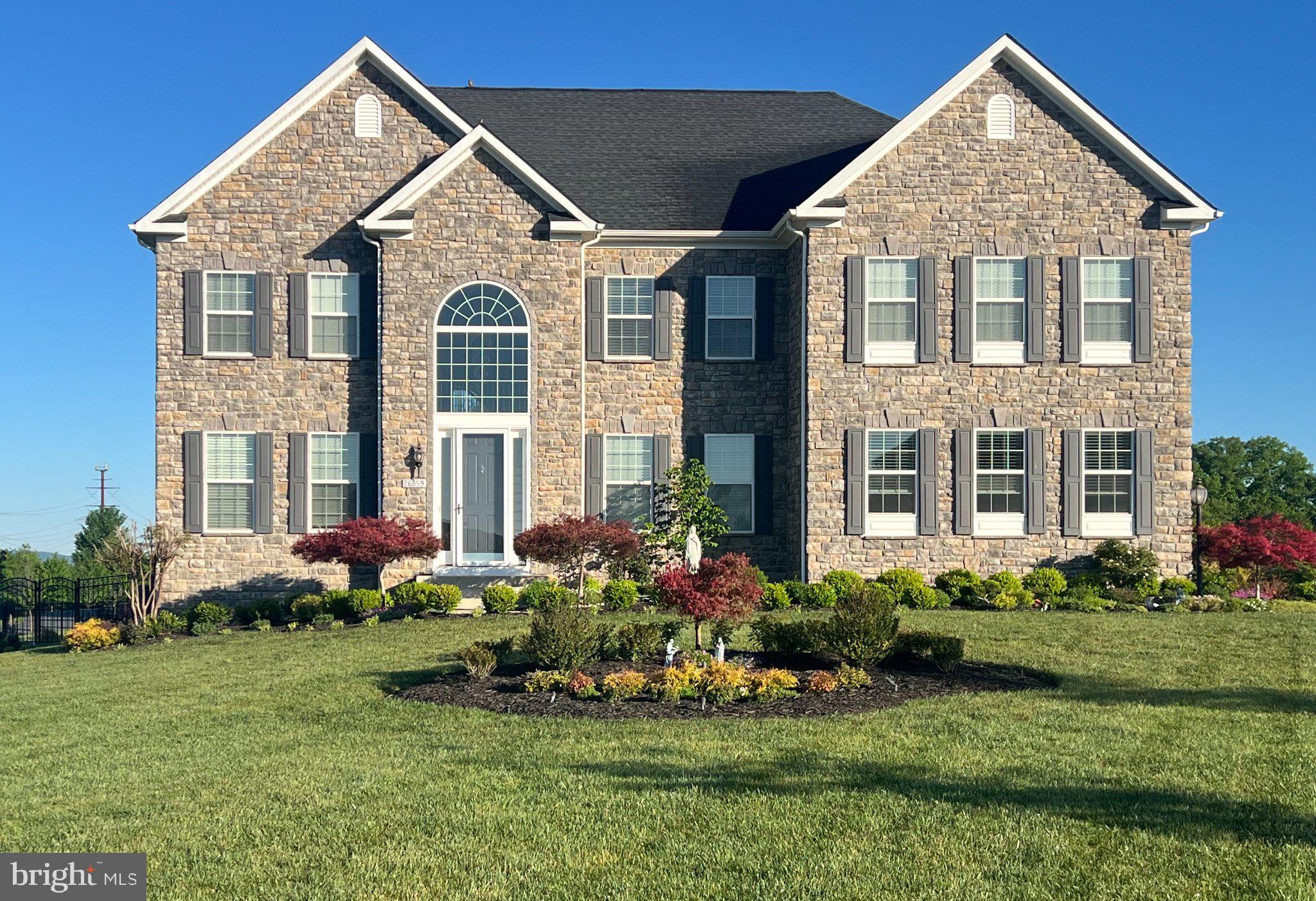 MELODY FARM - Residential