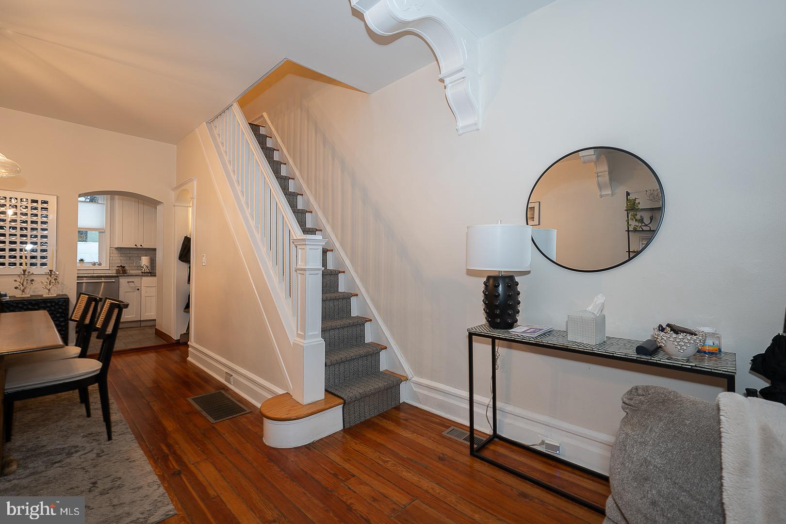 ART MUSEUM AREA - Residential Lease