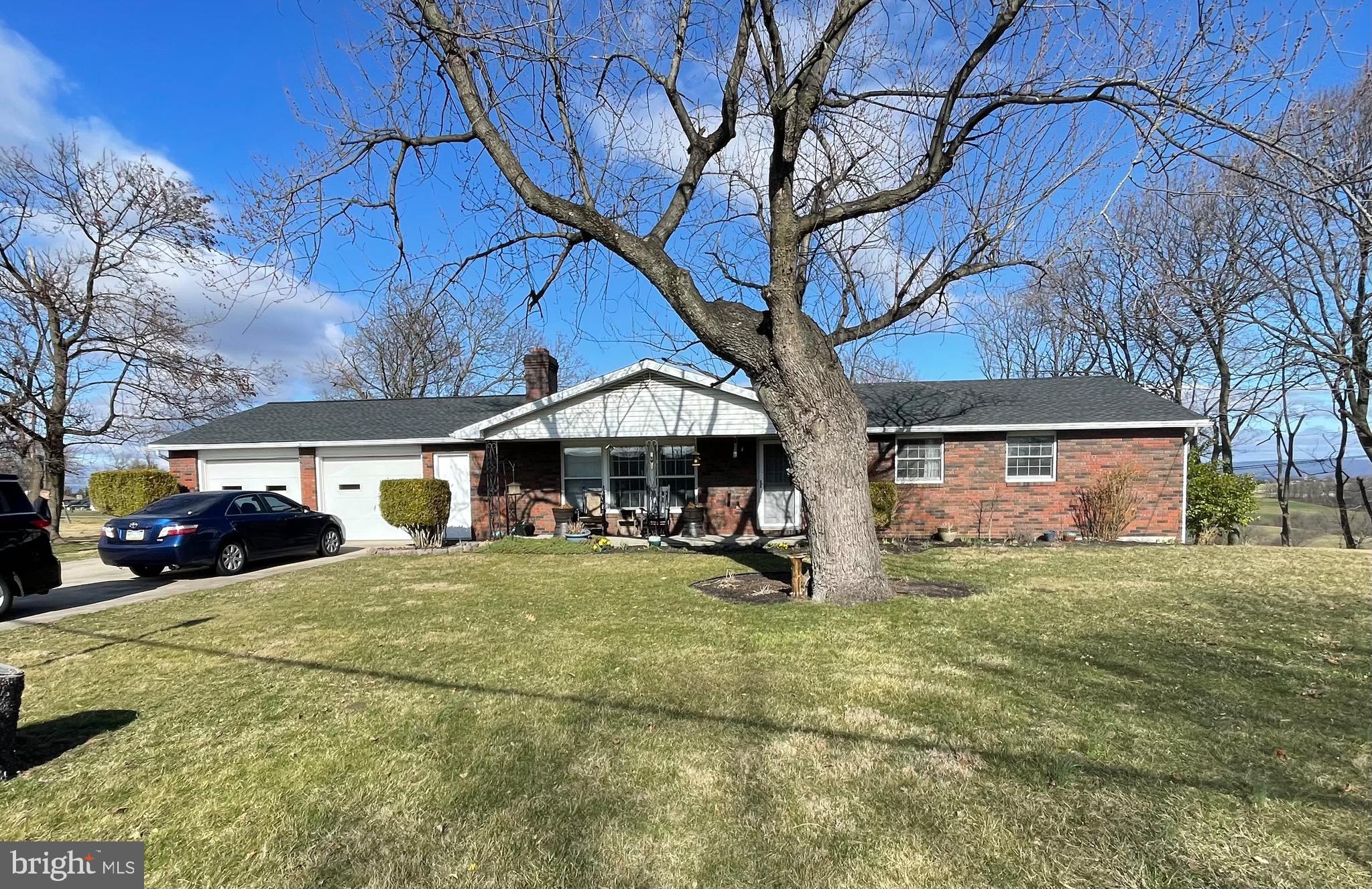 Large single family home with 3 spacious bedrooms  and 2.5 baths with first floor laundry.  7 minutes from boro of Chambersburg.  large, 2 car garage with extra depth, off the mud room .  Full walkout unfinished basement.