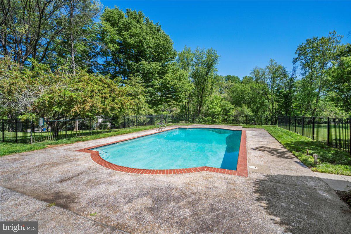 GREAT FALLS ESTATES - Residential