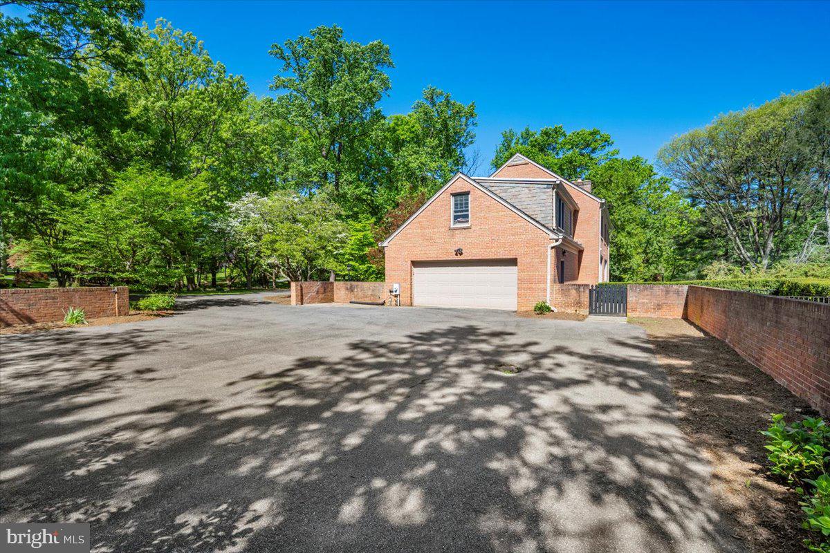 GREAT FALLS ESTATES - Residential